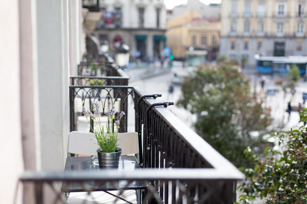Hostal Bahia Madrid Eksteriør bilde