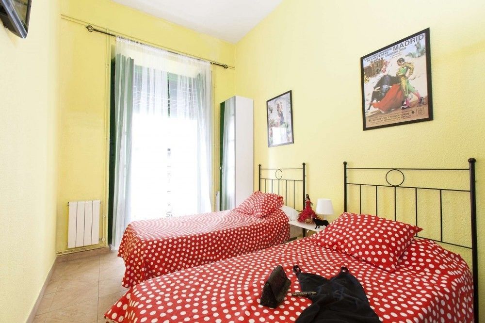 Hostal Bahia Madrid Eksteriør bilde